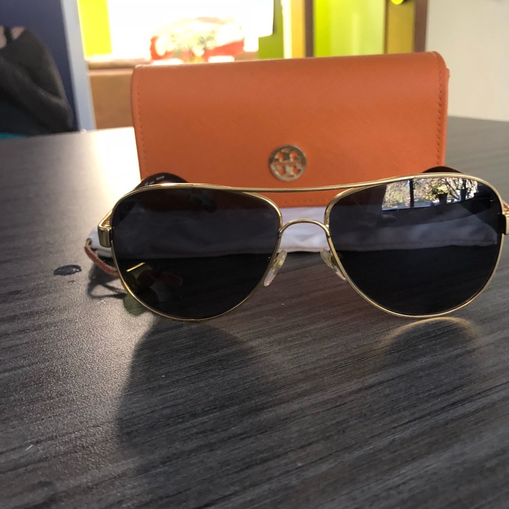 Tory Burch Gold and Black Sunglasses - Picture 3 of 9